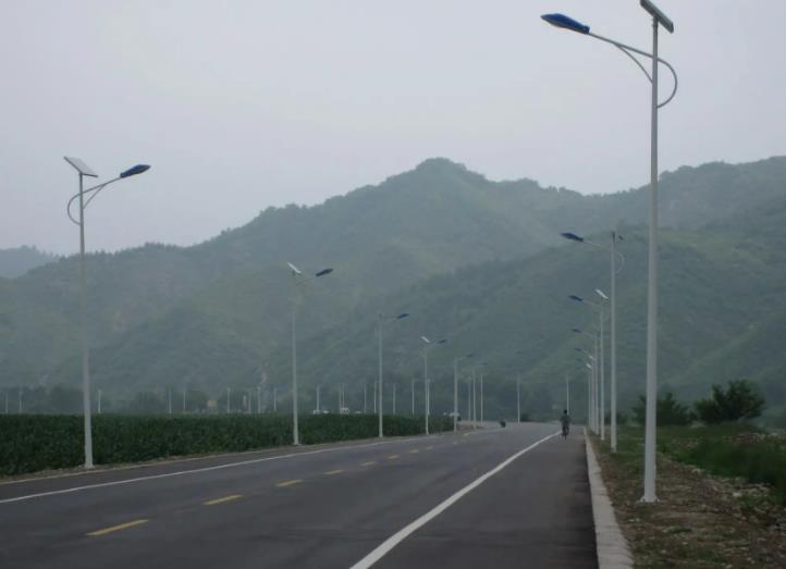 山区河南太阳能路灯