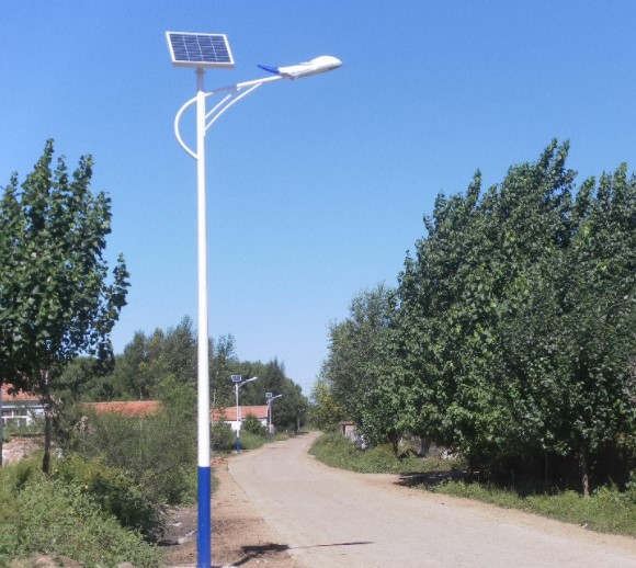 农村款太阳能路灯